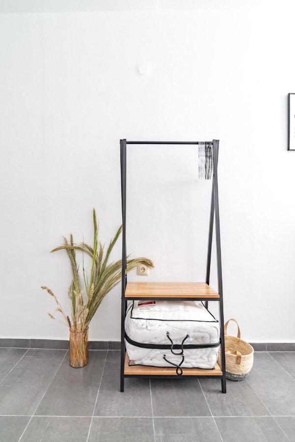 Modern Studio Near Downtown Ираклио Екстериор снимка