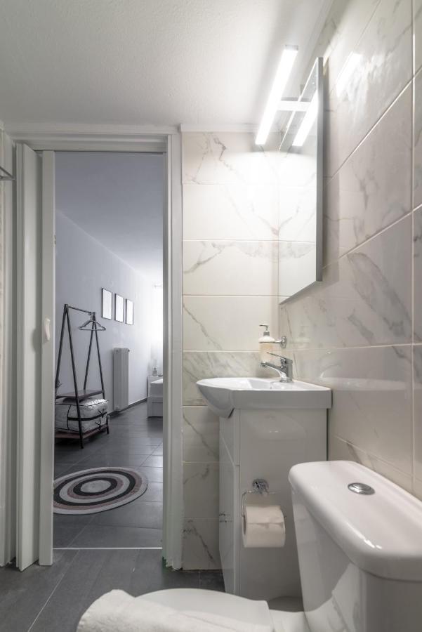 Modern Studio Near Downtown Ираклио Екстериор снимка